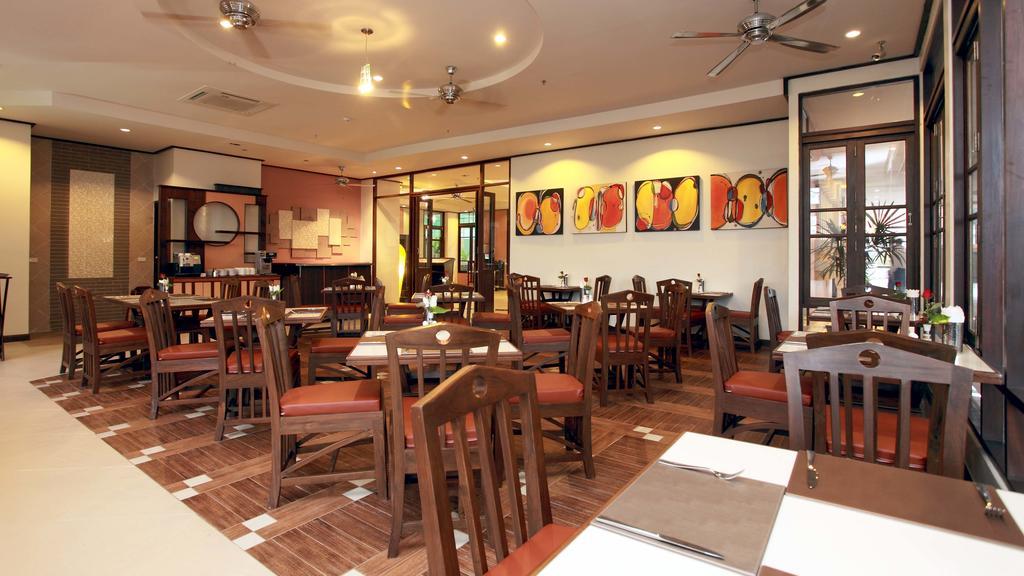 Pattaya Loft Hotell Restaurant bilde